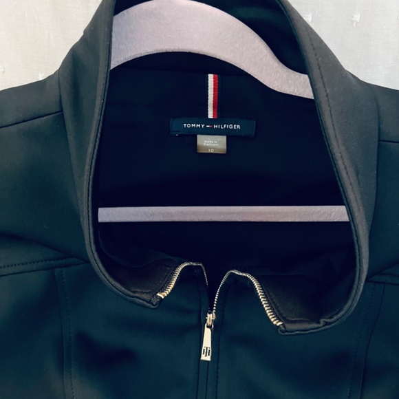 Tommy Hilfiger Sleeveless Dress Scuba in Black - Picture 2 of 3